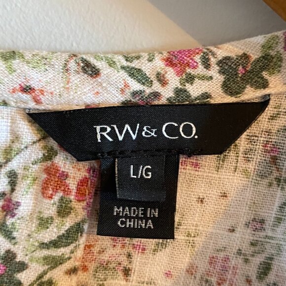 Linen Blend Pink Floral Print Tank Top Blouse with Lace Crochet, Button Keyhole - Picture 8 of 14